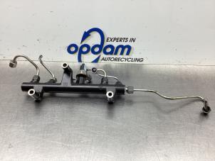 Gebruikte Brandstofverdeler Peugeot 508 (8D) 2.0 Hybrid4 16V Prijs € 153,00 Margeregeling aangeboden door Gebr Opdam B.V.