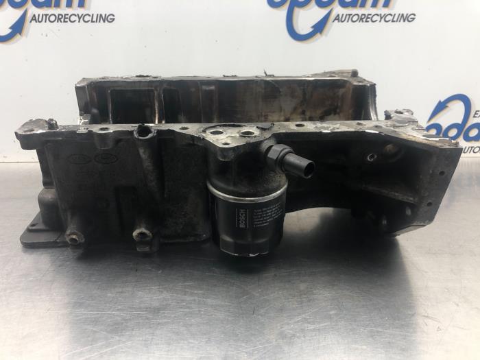 Gebruikte Carterpan Kia Pro cee'd (EDB3) 1.4 CVVT 16V Prijs € 90,00 Margeregeling aangeboden door Gebr Opdam B.V.