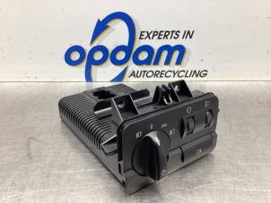 Gebruikte Licht Schakelaar BMW 3 serie (E46/4) 316i 16V Prijs € 20,00 Margeregeling aangeboden door Gebr Opdam B.V.