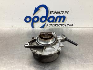 Gebruikte Vacuumpomp (Benzine) Peugeot 308 SW (4E/H) 1.6 VTI 16V Prijs € 45,00 Margeregeling aangeboden door Gebr Opdam B.V.