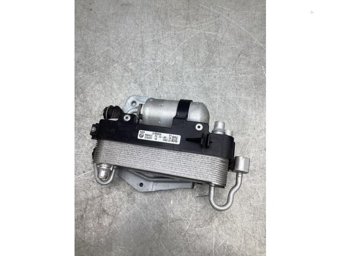 Gebruikte Airco Condensor BMW 5 serie (G30) 520i 2.0 TwinPower Turbo 16V Prijs € 125,00 Margeregeling aangeboden door Gebr Opdam B.V.