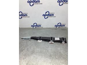 Gebruikte Airbag portier 2Deurs rechts Mercedes E (R238) E-200 2.0 Turbo 16V Prijs € 250,00 Margeregeling aangeboden door Gebr Opdam B.V.