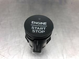 Gebruikte Start/Stop schakelaar Ford Fiesta 7 1.0 EcoBoost 12V 100 Prijs € 22,00 Margeregeling aangeboden door Gebr Opdam B.V.