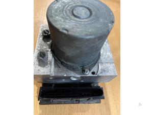 Gebruikte ABS Pomp Mercedes Sprinter 3,5t (906.63) 311 CDI 16V Prijs € 211,75 Inclusief btw aangeboden door Gebr Opdam B.V.