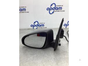 Gebruikte Spiegel Buiten links Citroen C1 1.0 Vti 68 12V Prijs € 90,00 Margeregeling aangeboden door Gebr Opdam B.V.