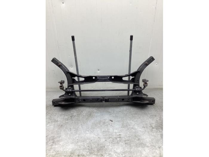 Gebruikte Subframe Kia Ceed Sportswagon (CDF) 1.5 T-GDI 16V Prijs € 200,00 Margeregeling aangeboden door Gebr Opdam B.V.