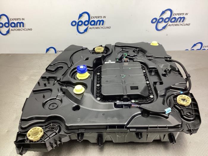 Tank adblue van een Citroen C3 Picasso 2015