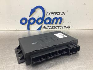 Gebruikte Module Comfort Audi A6 Avant (C5) 2.4 V6 30V Prijs € 90,00 Margeregeling aangeboden door Gebr Opdam B.V.