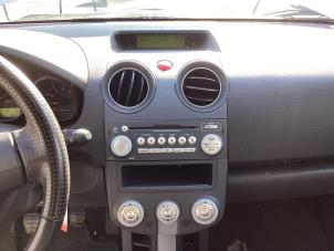 Gebruikte Radio CD Speler Mitsubishi Colt (Z2/Z3) 1.5 16V CZ3 Prijs € 75,00 Margeregeling aangeboden door Gebr Opdam B.V.