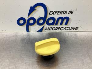 Nieuwe Oliedop Opel Astra Prijs € 9,99 Inclusief btw aangeboden door Gebr Opdam B.V.