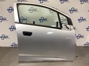 Gebruikte Portier 4Deurs rechts-voor Chevrolet Spark (M300) 1.0 16V Bifuel Prijs € 68,00 Margeregeling aangeboden door Gebr Opdam B.V.