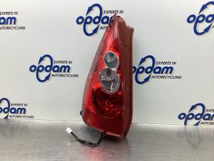 Gebruikte Achterlicht links Mazda 5 (CR19) 1.8i 16V Prijs € 36,00 Margeregeling aangeboden door Gebr Opdam B.V.