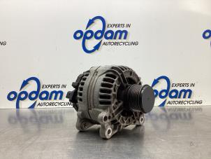 Gebruikte Dynamo Audi A3 (8L1) 1.6 Prijs € 90,00 Margeregeling aangeboden door Gebr Opdam B.V.