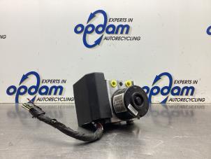 Gebruikte ABS Pomp Citroen C3 (SC) 1.6 HDi 92 Prijs € 90,00 Margeregeling aangeboden door Gebr Opdam B.V.