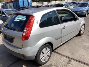 Gebruikte Achterlicht rechts Ford Fiesta 5 (JD/JH) 1.3 Prijs € 45,00 Margeregeling aangeboden door Gebr Opdam B.V.