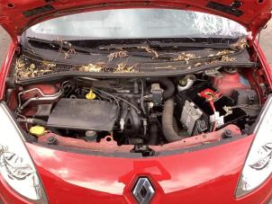 Gebruikte ABS Pomp Renault Twingo II (CN) 1.2 Prijs € 125,00 Margeregeling aangeboden door Gebr Opdam B.V.