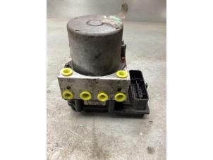 Gebruikte ABS Pomp Citroen Jumpy (G9) 1.6 HDI 16V Prijs € 100,00 Margeregeling aangeboden door Gebr Opdam B.V.