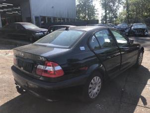 Gebruikte Achterlicht rechts BMW 3 serie (E46/4) 316i 16V Prijs € 45,00 Margeregeling aangeboden door Gebr Opdam B.V.