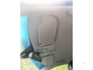 Gebruikte Zonneklep Volvo V70 (SW) 2.5 T 20V Prijs € 45,00 Margeregeling aangeboden door Gebr Opdam B.V.