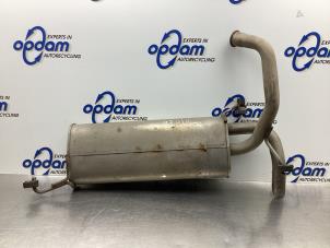 Gebruikte Uitlaat Einddemper Suzuki SX4 (EY/GY) 1.6 16V 4x4 Prijs € 68,00 Margeregeling aangeboden door Gebr Opdam B.V.