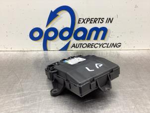 Gebruikte Deur module Mercedes B (W245) 2.0 B-200 CDI 16V Prijs € 50,00 Margeregeling aangeboden door Gebr Opdam B.V.
