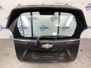 Gebruikte Achterklep Chevrolet Spark (M300) 1.0 16V Prijs € 112,00 Margeregeling aangeboden door Gebr Opdam B.V.