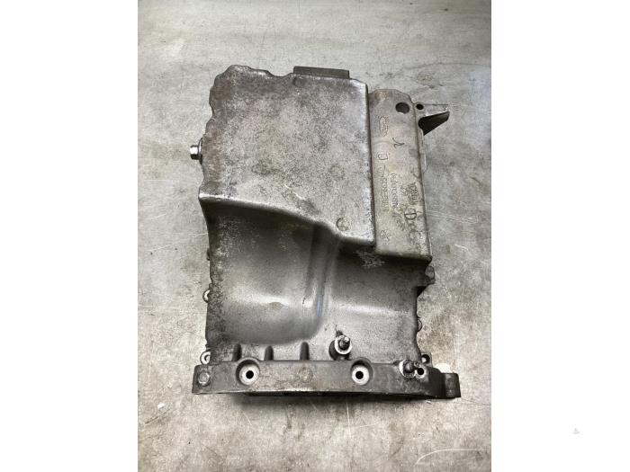 Gebruikte Carterpan Ford Focus 3 1.0 Ti-VCT EcoBoost 12V 140 Prijs € 50,00 Margeregeling aangeboden door Gebr Opdam B.V.