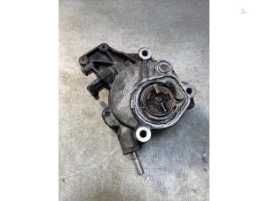 Gebruikte Vacuumpomp (Diesel) Landrover Range Rover Evoque (LVJ/LVS) 2.0 D 150 16V 5-drs. Prijs € 50,00 Margeregeling aangeboden door Gebr Opdam B.V.