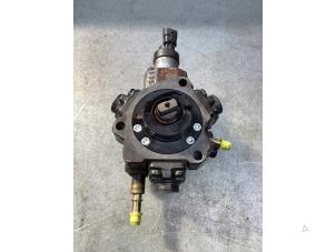 Gebruikte Dieselpomp Landrover Range Rover Evoque (LVJ/LVS) 2.2 SD4 16V 5-drs. Prijs € 350,00 Margeregeling aangeboden door Gebr Opdam B.V.