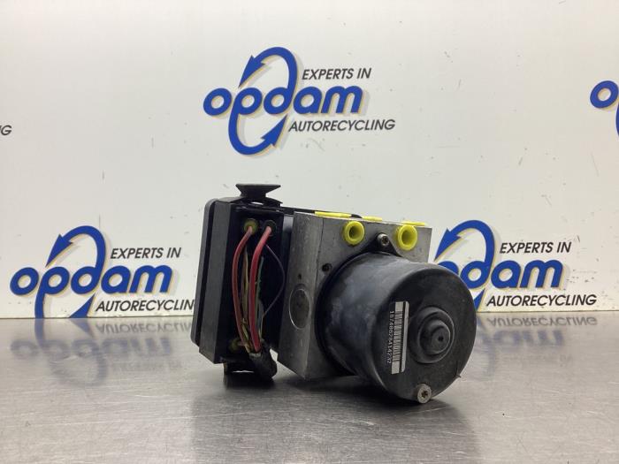 Gebruikte ABS Pomp Mini Mini Cooper S (R53) 1.6 16V Prijs € 135,00 Margeregeling aangeboden door Gebr Opdam B.V.