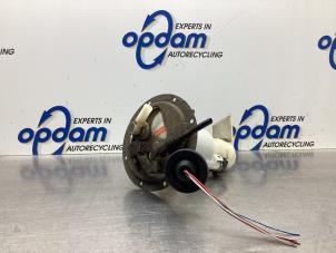 Gebruikte Benzinepomp Daihatsu Sirion 2 (M3) 1.3 16V DVVT Prijs € 45,00 Margeregeling aangeboden door Gebr Opdam B.V.