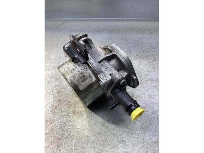Gebruikte Vacuumpomp (Diesel) Renault Kangoo/Grand Kangoo (KW) 1.5 dCi 75 FAP Prijs € 50,00 Margeregeling aangeboden door Gebr Opdam B.V.