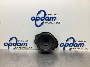 Gebruikte Speaker Opel Astra K Sports Tourer 1.0 Turbo 12V Prijs € 18,00 Margeregeling aangeboden door Gebr Opdam B.V.
