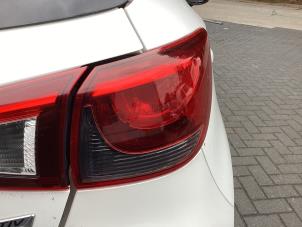 Gebruikte Achterlicht rechts Mazda 2 (DJ/DL) 1.5 SkyActiv-G 90 Prijs € 75,00 Margeregeling aangeboden door Gebr Opdam B.V.
