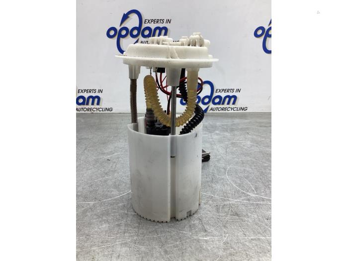Gebruikte Tank element Pomp Renault Trafic (1FL/2FL/3FL/4FL) 1.6 dCi Twin Turbo Prijs € 108,90 Inclusief btw aangeboden door Gebr Opdam B.V.