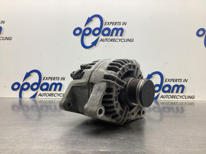 Gebruikte Dynamo Opel Meriva (B) 1.4 Turbo 16V ecoFLEX Prijs € 81,00 Margeregeling aangeboden door Gebr Opdam B.V.