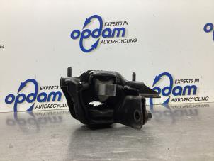 Gebruikte Motorrubber Seat Ibiza ST (6J8) 1.0 EcoTSI 12V Prijs € 18,00 Margeregeling aangeboden door Gebr Opdam B.V.