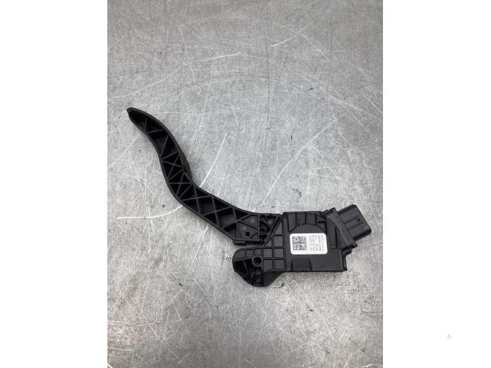 Gebruikte Gaspedaalpositie Sensor Volkswagen Up! (121) 1.0 12V 60 Prijs € 30,00 Margeregeling aangeboden door Gebr Opdam B.V.