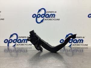 Gebruikte Gaspedaal Opel Corsa F (UB/UH/UP) 1.2 12V 75 Prijs € 54,00 Margeregeling aangeboden door Gebr Opdam B.V.
