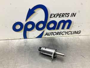 Gebruikte Nokkenas Sensor Volkswagen Golf VIII (CD1) 2.0 GTI 16V Prijs € 22,00 Margeregeling aangeboden door Gebr Opdam B.V.