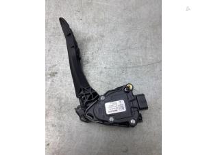 Gebruikte Gaspedaalpositie Sensor Nissan Micra (K14) 1.0 IG-T 100 Prijs € 50,00 Margeregeling aangeboden door Gebr Opdam B.V.