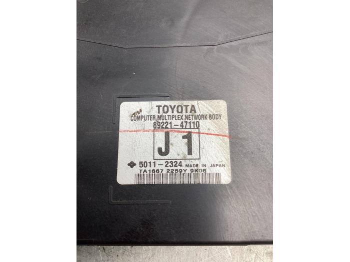 Computer Body Control van een Toyota Prius (ZVW3) 1.8 16V 2010