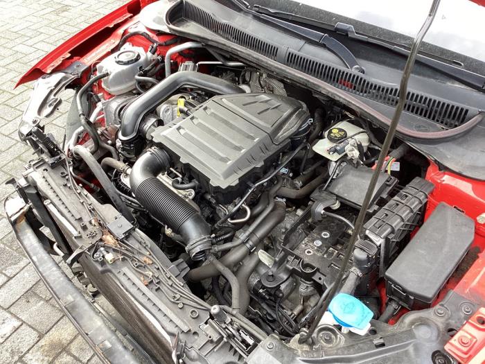 Motor van een Volkswagen Polo VI (AW1) 1.0 TSI 12V BlueMotion 2018