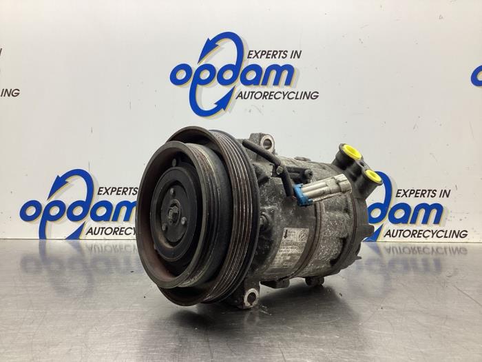 Gebruikte Aircopomp Alfa Romeo 159 (939AX) 2.2 JTS 16V Prijs € 60,00 Margeregeling aangeboden door Gebr Opdam B.V.