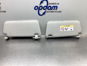 Gebruikte Zonneklep Mercedes A (W176) 1.6 A-160 16V Prijs € 45,00 Margeregeling aangeboden door Gebr Opdam B.V.