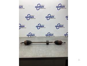 Gebruikte Homokineetas rechts-voor Alfa Romeo MiTo (955) 1.4 16V Prijs € 75,00 Margeregeling aangeboden door Gebr Opdam B.V.