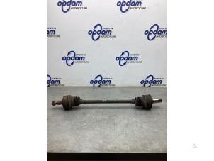 Gebruikte Aandrijfas rechts-achter Mercedes C (W204) 2.2 C-200 CDI 16V Eco Prijs € 50,00 Margeregeling aangeboden door Gebr Opdam B.V.