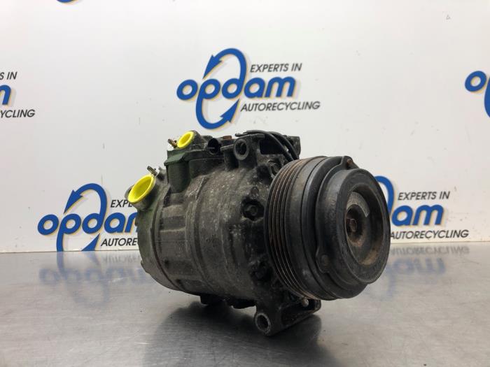 Gebruikte Aircopomp BMW 3 serie Touring (E46/3) 325i 24V Prijs € 40,00 Margeregeling aangeboden door Gebr Opdam B.V.