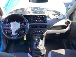 Gebruikte Dashboardkastje Hyundai i10 1.0 12V Prijs € 50,00 Margeregeling aangeboden door Gebr Opdam B.V.