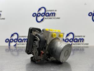 Gebruikte ABS Pomp Skoda Fabia III Combi (NJ5) 1.0 TSI 12V Prijs € 158,00 Margeregeling aangeboden door Gebr Opdam B.V.